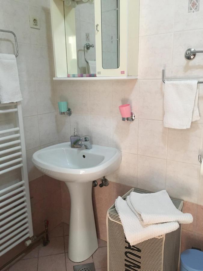 Swimming Apartment 里耶卡 外观 照片